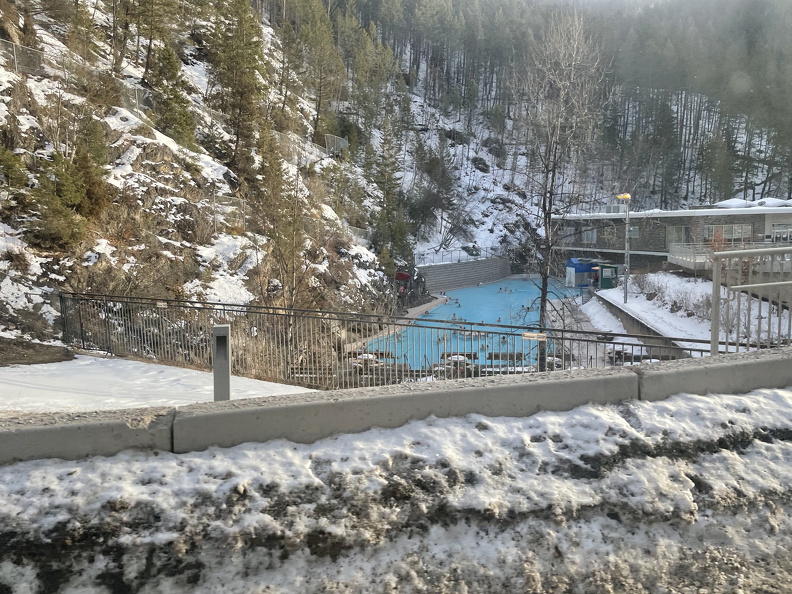 811714C1-D0A7-4A70-B189-6BF24A1915FA