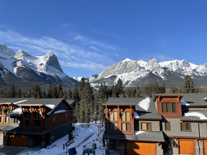 A5B423DA-C073-4DFE-A129-F867514EB933